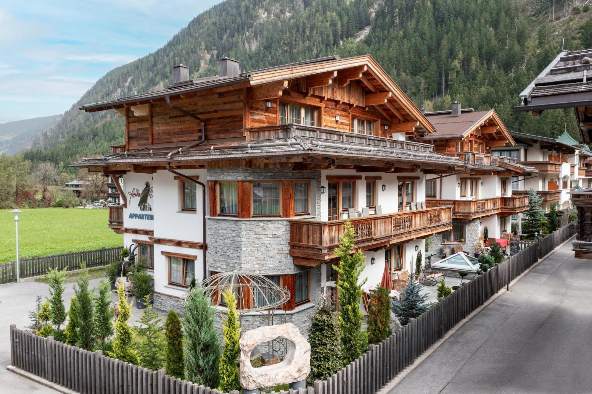 Appartementhaus Adlerblick Mayrhofen Exterior photo